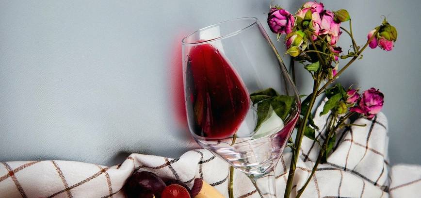 Gėlėti vynai: išskirtinių prancūziškų vynų degustacija