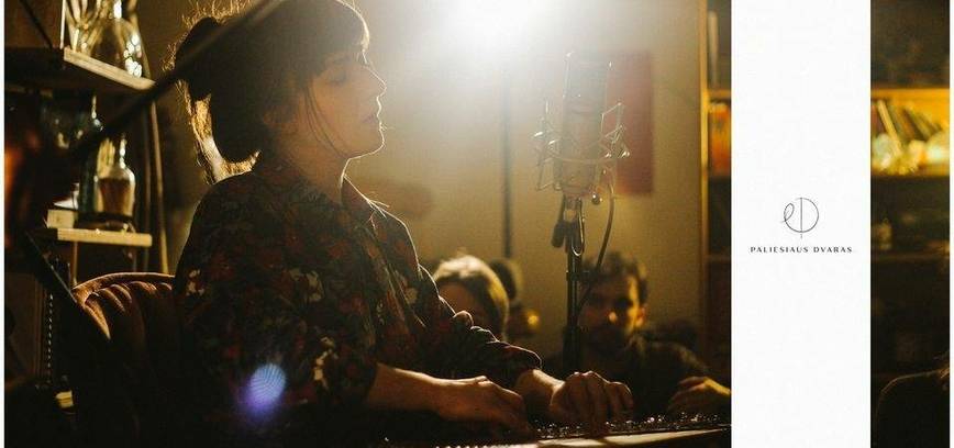 Jausmė: kanklės netradiciškai