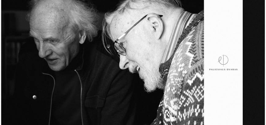 POST FLUXINIAI ŽAIDIMAI PALIESIUJE: TARASOVAS PLAUKIOJA, LANDSBERGIS LAUKIA JO