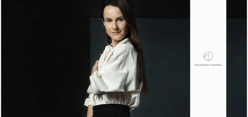 Poezijos vakaras su Dalia Morozovaitė „Lytėjimas“ Paliesiaus dvare