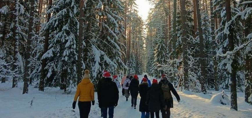 Netradiciškai tradicinis nykštukų žygis „Ainam ieškot Kalėdų!!!“ Palūšėje