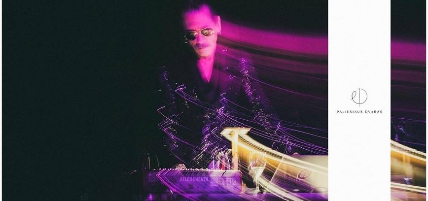 William Basinski (elektroninė muzika, JAV)