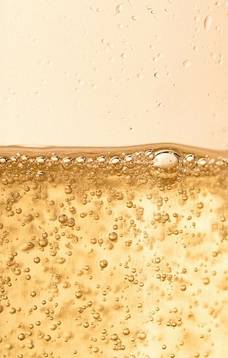 Burbuliukų magija. Apdovanojimą pelnę putojantys vynai