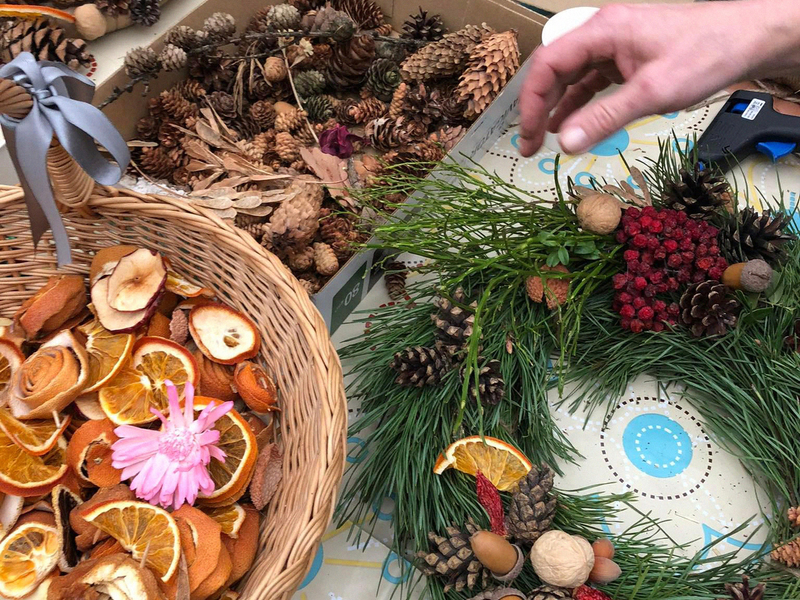  Advento vainikų pynimo dirbtuvės Paliesiaus dvare