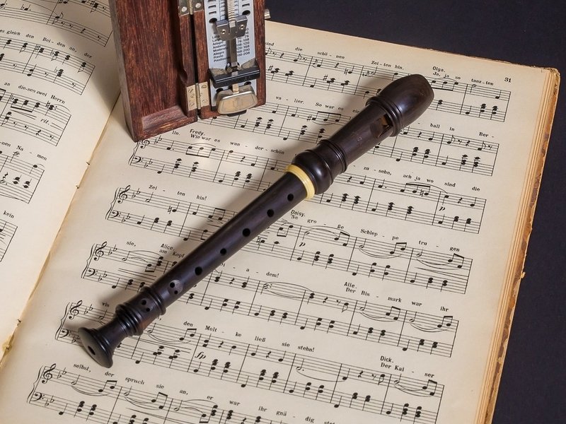 Dainavimo, pučiamųjų ir fortepijono skyrių koncertas