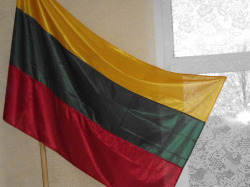 Links: "Let's remember why we are free"